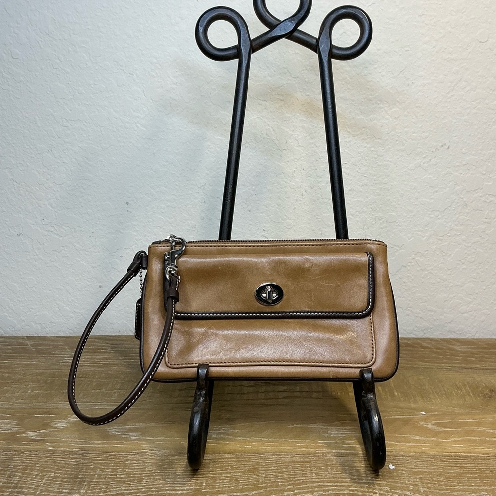 Coach Vintage Brown Legacy Turnlock Wristlet